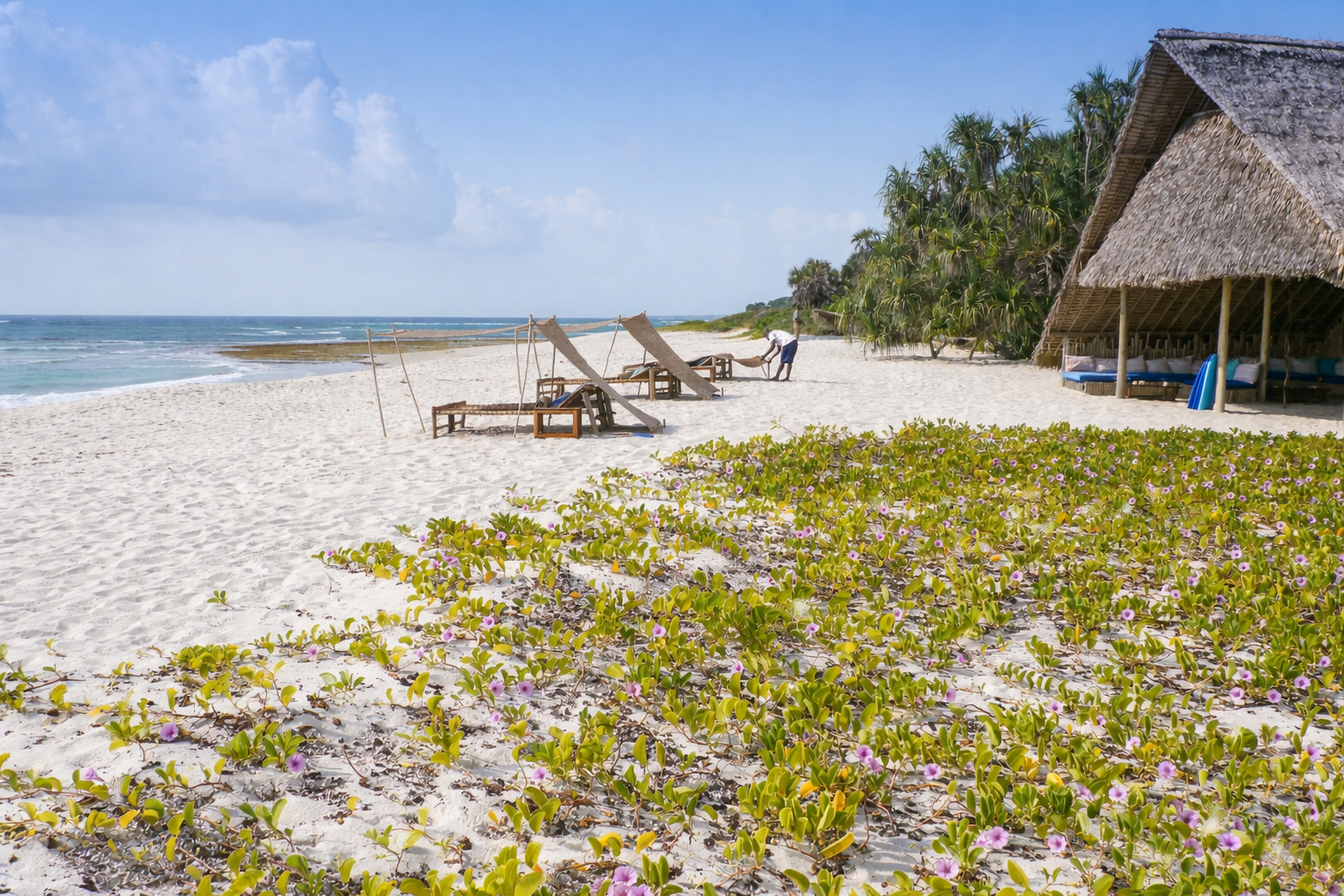 Beach House In Ras Kutani